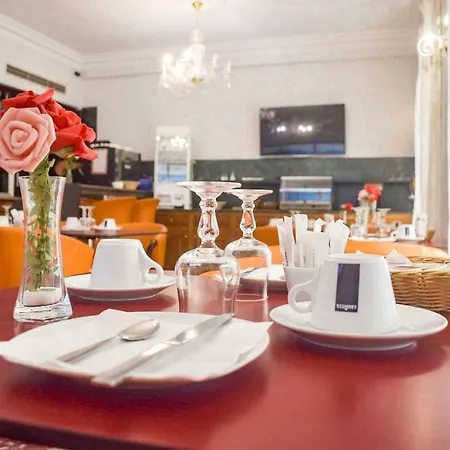 Hotel Little Palace