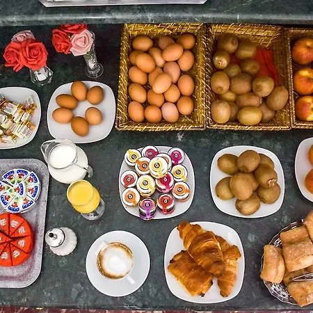 Little Palace 니스