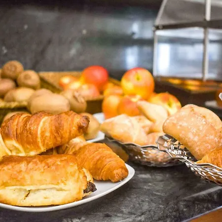 Little Palace 니스