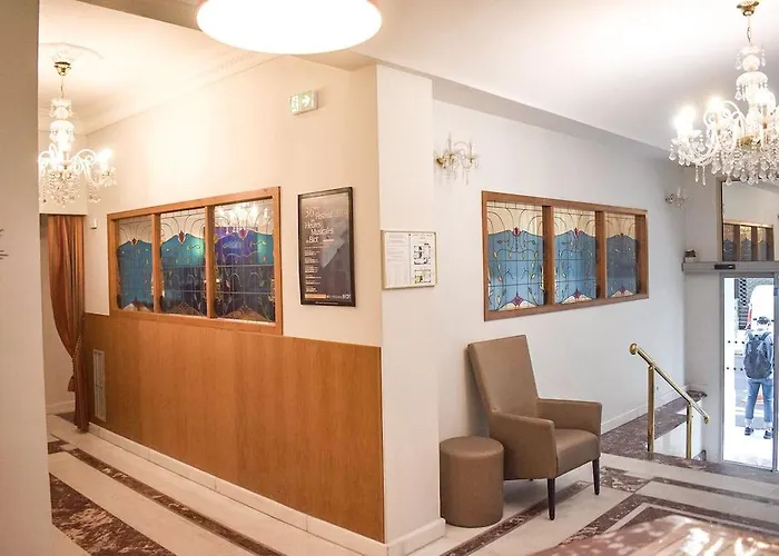 فندق Little Palace