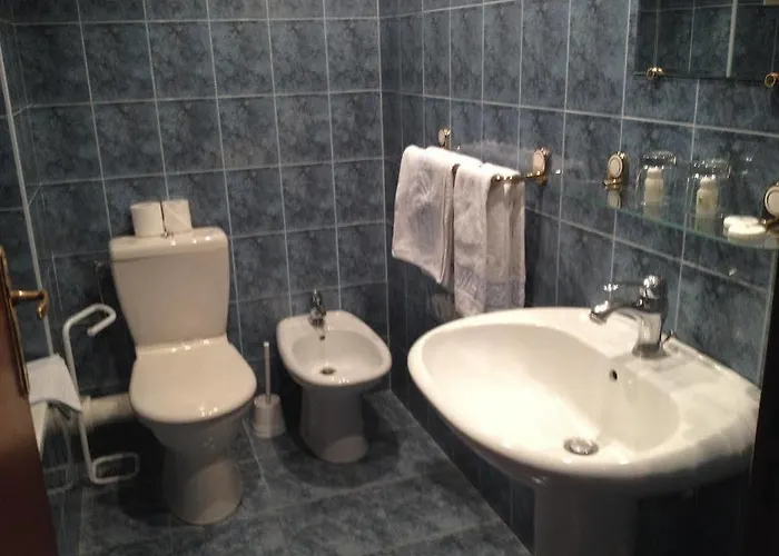 Little Palace نيس