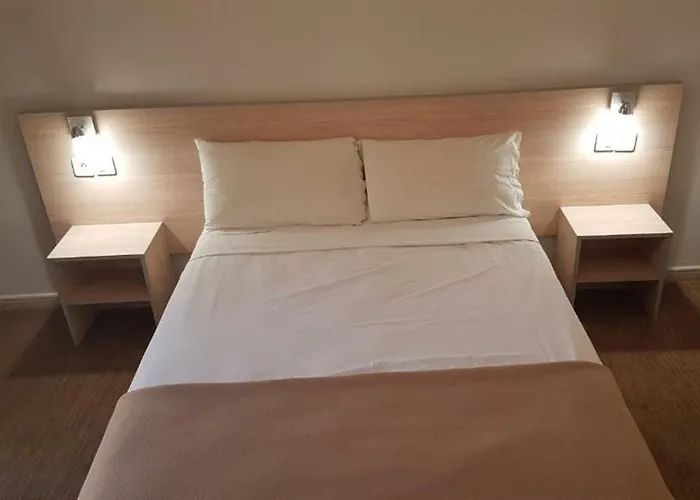 Little Palace نيس