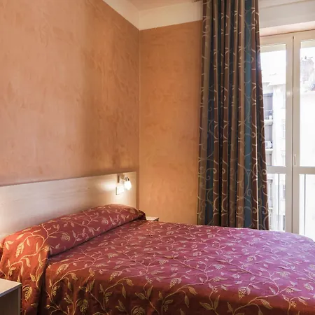 Hotell Little Palace Nice