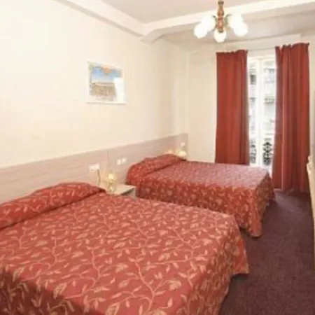 Little Palace Hotell 2*