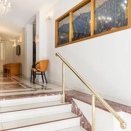 Hotell Little Palace