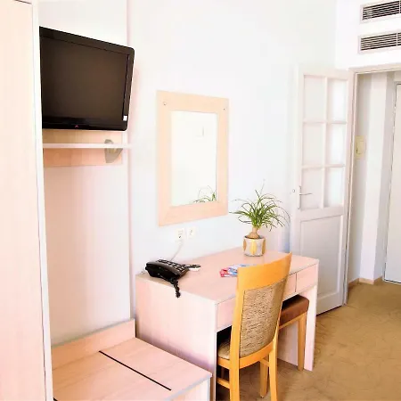 Little Palace Hotell